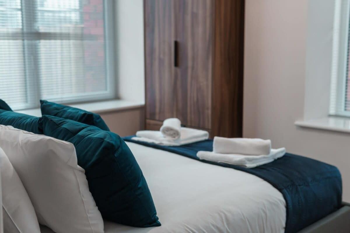 Contemporary 2 Bed Manchester Apartment - Sleeps 4 Bagian luar foto