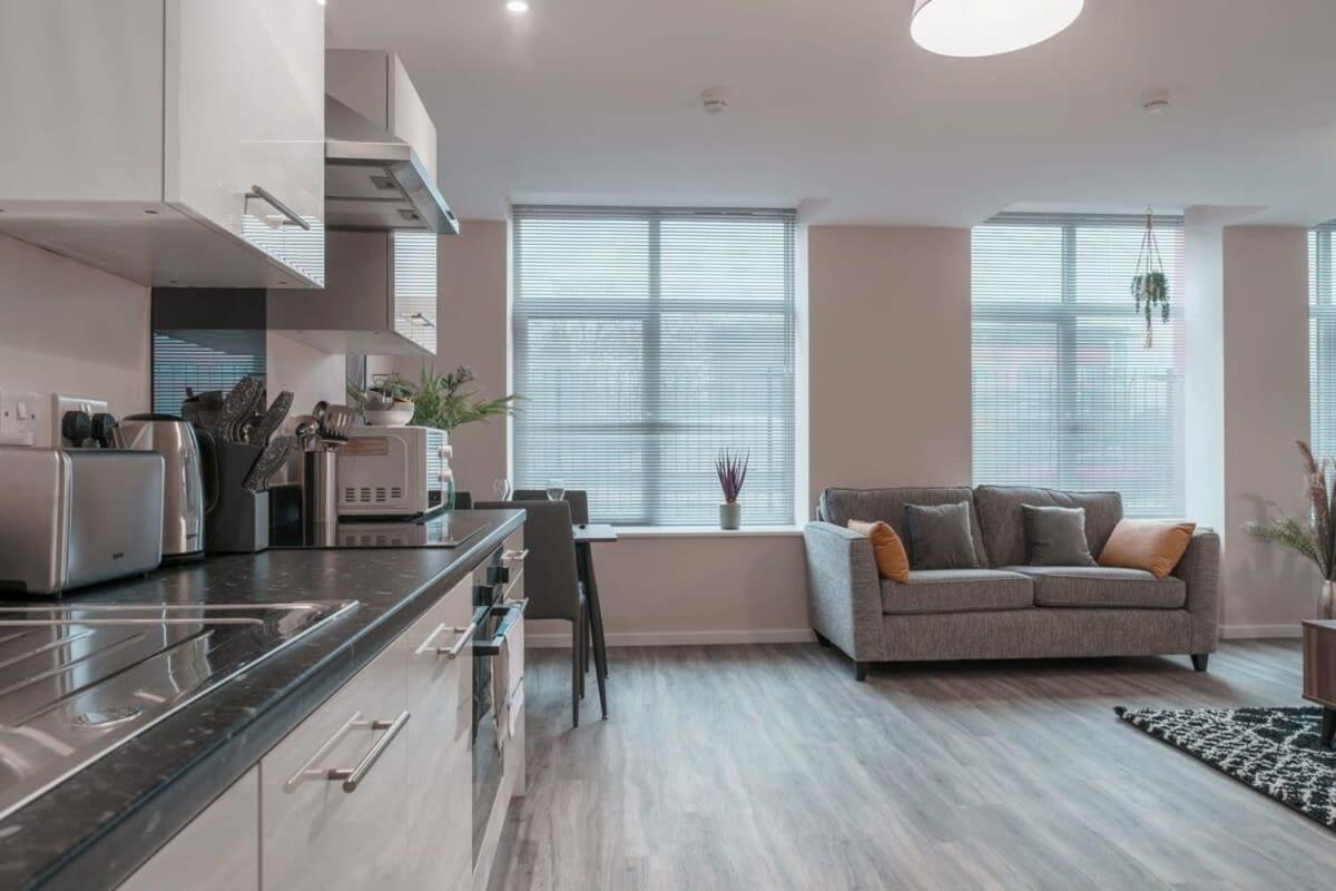 Contemporary 2 Bed Manchester Apartment - Sleeps 4 Bagian luar foto